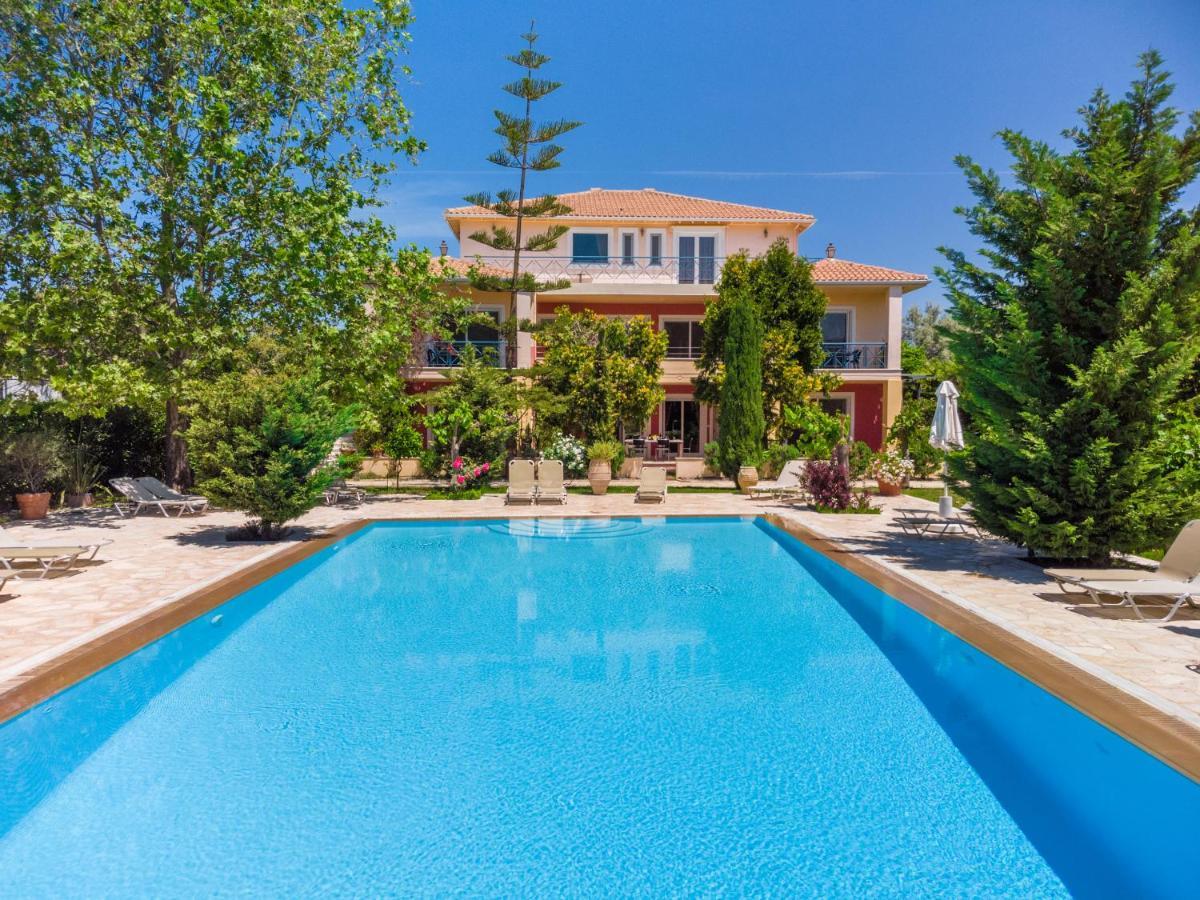 Lefkas Blue Residence Lefkada City Bagian luar foto