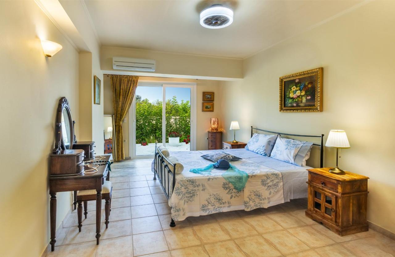 Lefkas Blue Residence Lefkada City Bagian luar foto