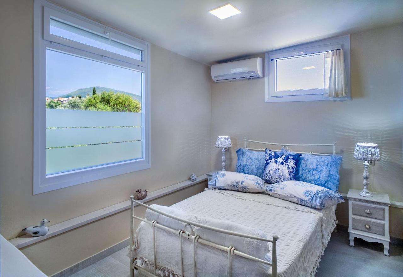 Lefkas Blue Residence Lefkada City Bagian luar foto